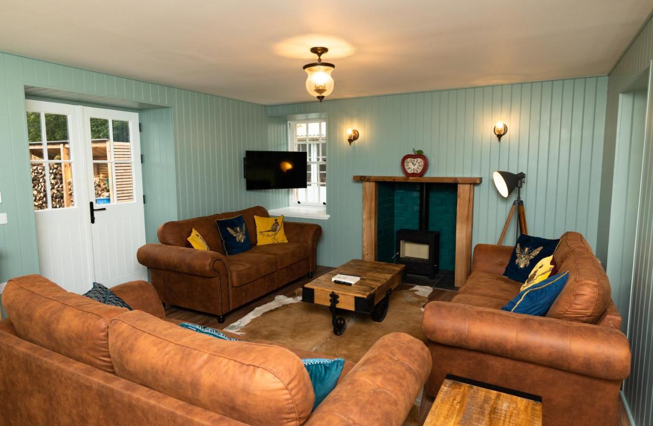 Netherdale House & The Coach House Turriff ภายนอก รูปภาพ