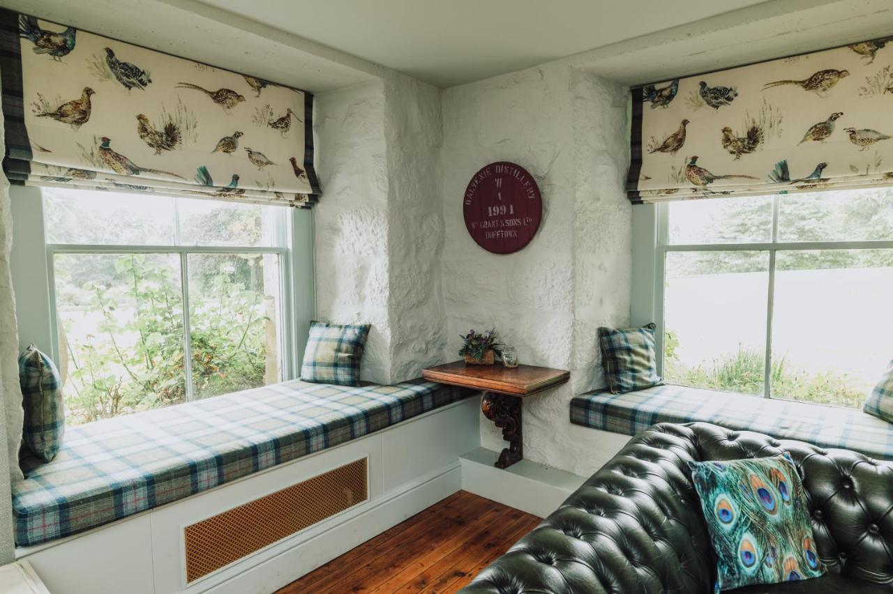 Netherdale House & The Coach House Turriff ภายนอก รูปภาพ